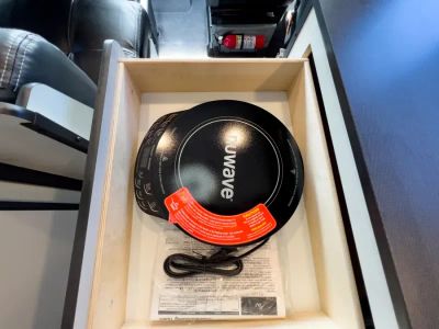 2027 Winnebago REVEL SPORT — photo 9 view
