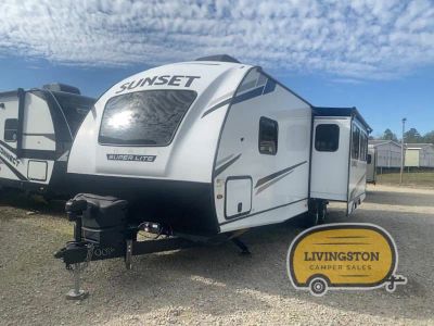 2023 CrossRoads RV Sunset Trail - Photo 4