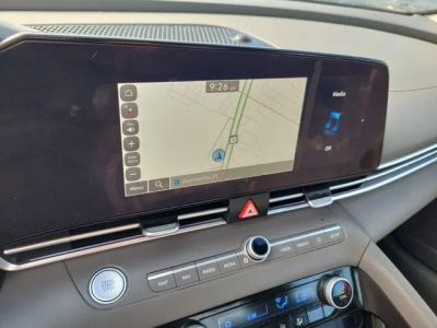 2024 Hyundai Elantra — photo 20 view
