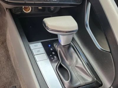 2024 Hyundai Elantra — photo 23 view