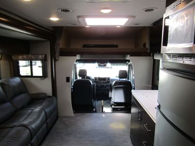 2021 REV Renegade VIENNA - Photo 3
