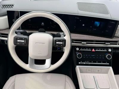 2026 Hyundai Santa Fe Hybrid - Photo 17