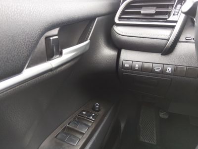 2024 Toyota Camry - Photo 13