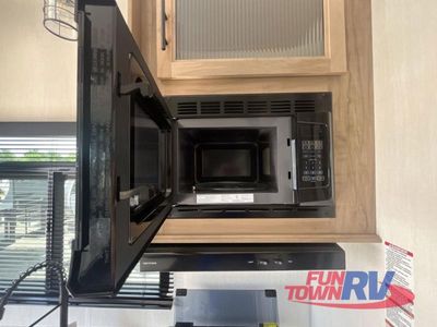 2025 Forest River RV Cherokee Timberwolf Black Label - Photo 21