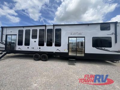 2025 Forest River RV Cherokee Timberwolf Black Label - Photo 3