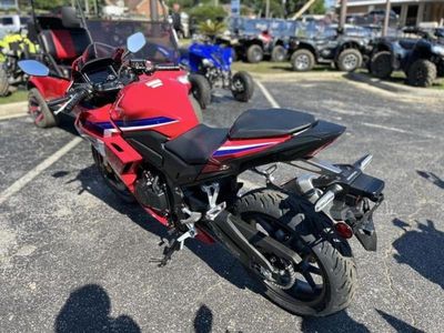 2025 Honda CBR500R - Photo 5