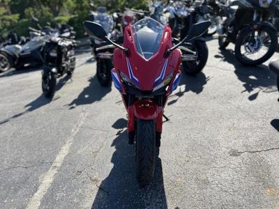 2025 Honda CBR500R - Photo 1