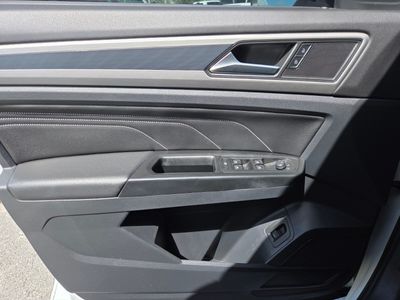2020 Volkswagen Atlas Cross Sport - Photo 25