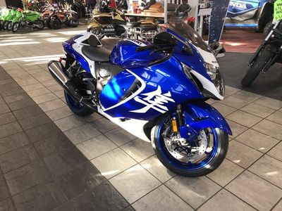 2026 Suzuki GSX1300RRQM6 — side profile view