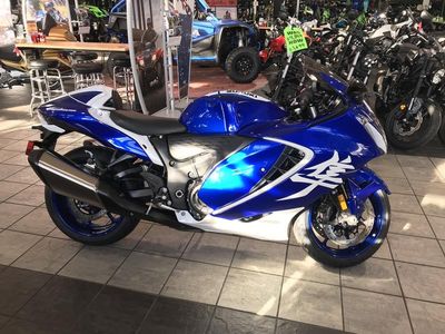 2026 Suzuki GSX1300RRQM6 — engine compartment view