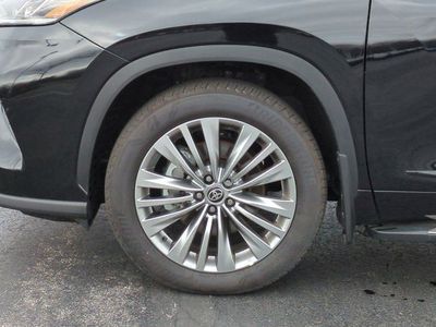 2025 Toyota Highlander - Photo 7