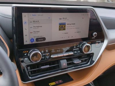 2025 Toyota Highlander - Photo 12