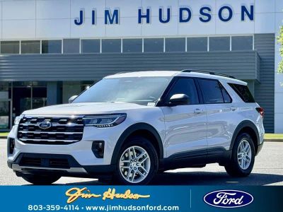 2026 Ford Explorer Active in White Metallic — front three-quarter view