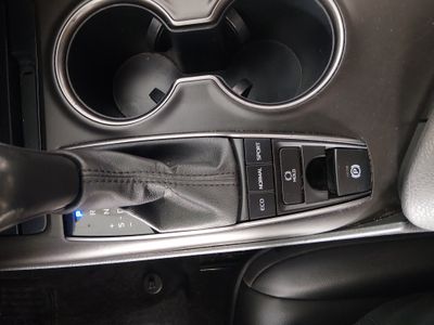 2023 Toyota Camry - Photo 17