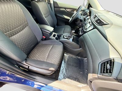 2017 Nissan Rogue - Photo 14