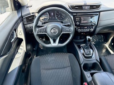 2017 Nissan Rogue - Photo 16