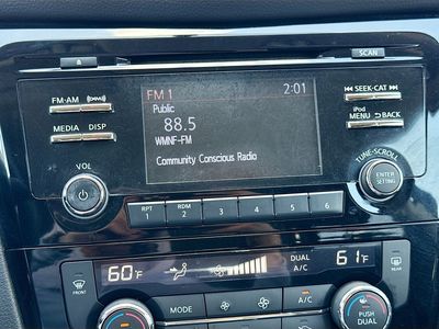 2017 Nissan Rogue - Photo 30