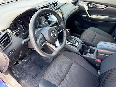 2017 Nissan Rogue - Photo 25