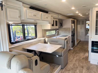2023 Fleetwood FRONTIER - Photo 8