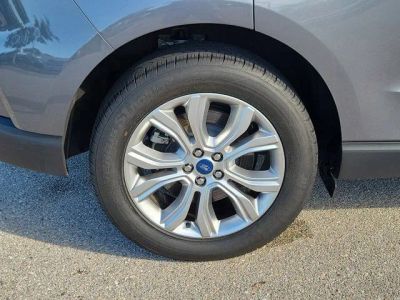 2022 Ford Edge — photo 9 view