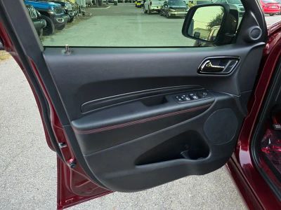 2025 Dodge Durango — photo 12 view