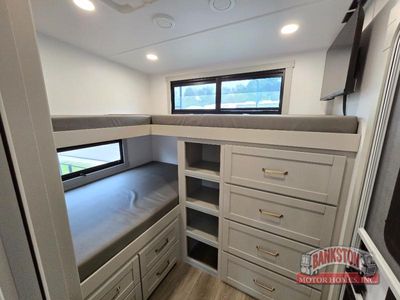 2026 Model Z 2810 - Photo 18