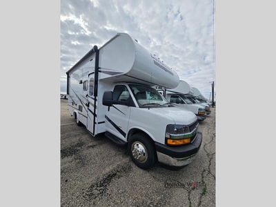2025 Gulf Stream Conquest Class C - Photo 1