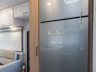 2026 Thor Motor Coach Chateau - Photo 11