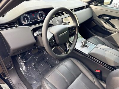 2026 Land Rover Range Rover Evoque - Photo 25