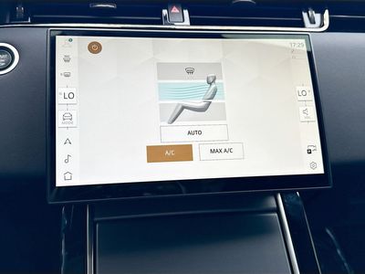 2026 Land Rover Range Rover Evoque - Photo 33