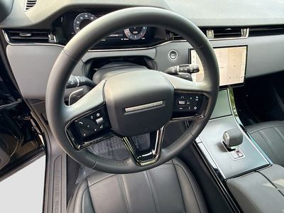 2026 Land Rover Range Rover Evoque - Photo 38