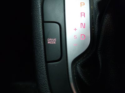 2024 Kia Forte — photo 17 view