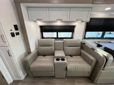 2027 Entegra ODYSSEY — photo 13 view
