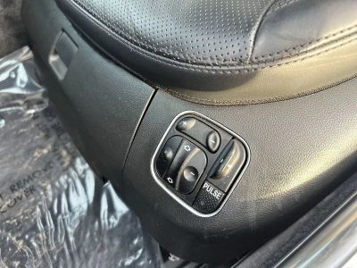2009 Mercedes-Benz SL-Class — photo 14 view