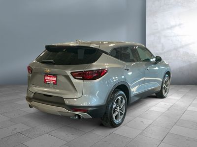 2025 Chevrolet Blazer - Photo 4