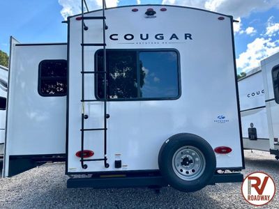 2025 Cougar Half-Ton 25FKD - Photo 5