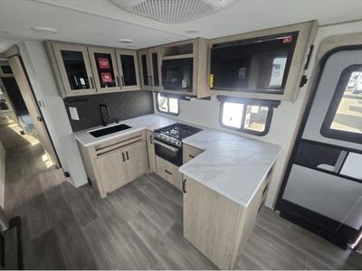 2026 Grand Design Imagine XLS - Photo 26