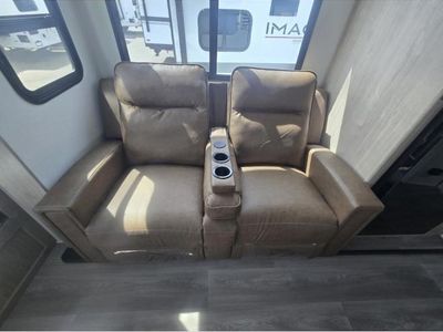 2026 Grand Design Imagine XLS - Photo 28