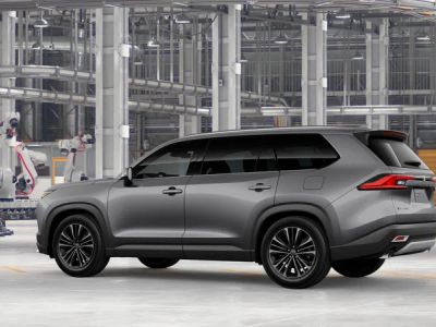2026 Toyota Grand Highlander Hybrid — detail view