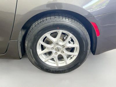 2023 Chrysler Voyager — photo 21 view