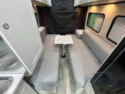 2025 Roadtrek Play - Photo 4