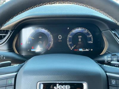 2026 Jeep Grand Cherokee — photo 12 view