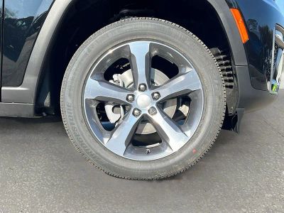 2026 Jeep Grand Cherokee — photo 30 view