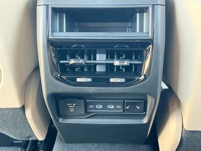 2026 Jeep Grand Cherokee — photo 25 view