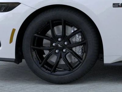 2026 Ford Mustang - Photo 19