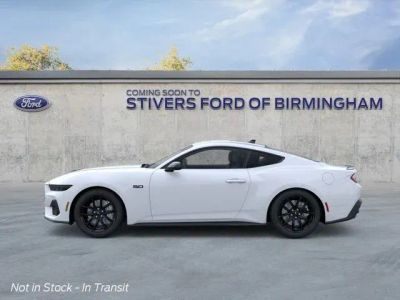 2026 Ford Mustang - Photo 4