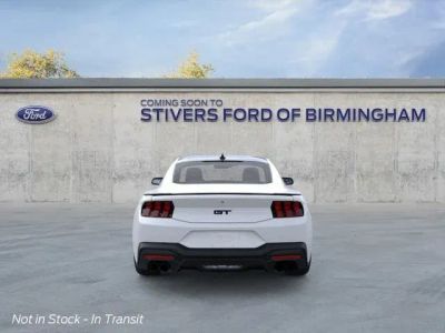 2026 Ford Mustang - Photo 6