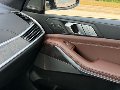 2021 BMW X7 xDrive40i — photo 50 view