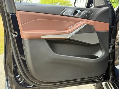2021 BMW X7 xDrive40i — photo 31 view