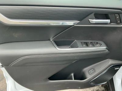 2026 GMC Acadia — photo 16 view
